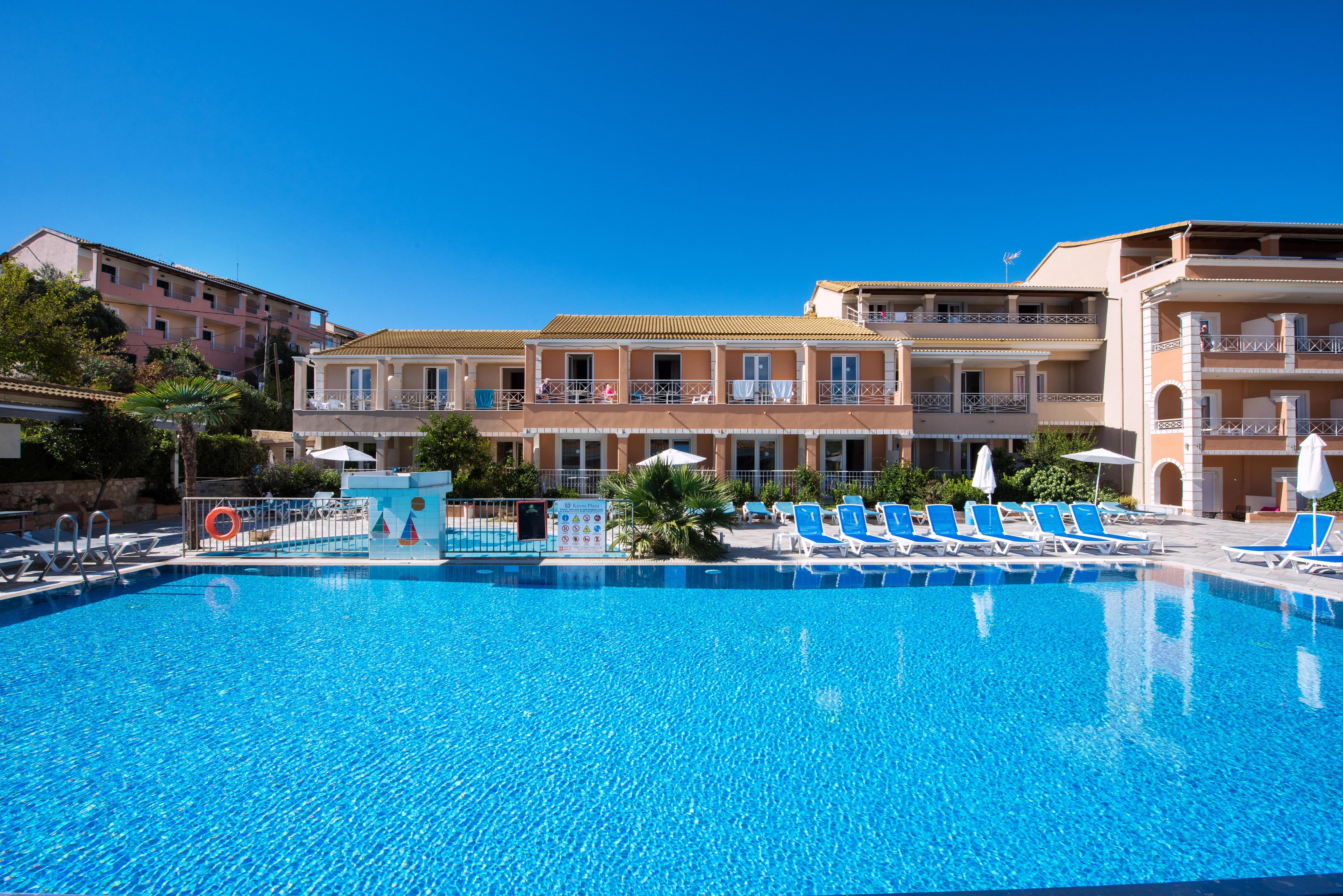 Kavos Plaza Hotel Dış mekan fotoğraf