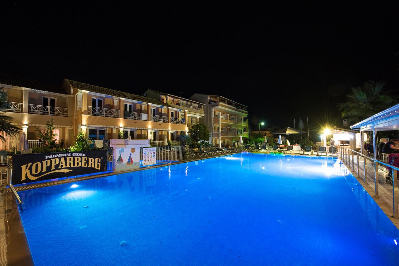 Kavos Plaza Hotel Dış mekan fotoğraf