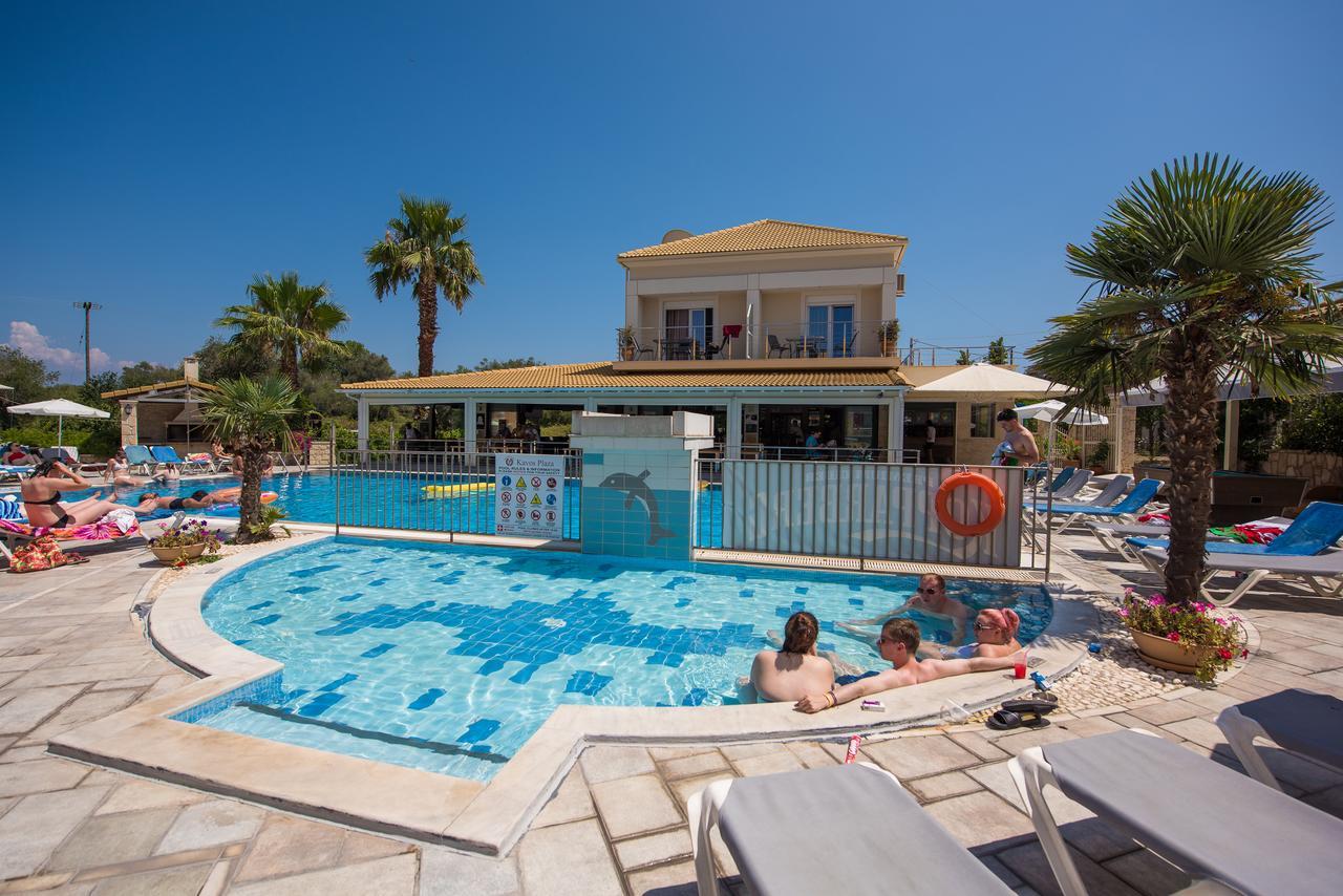 Kavos Plaza Hotel Dış mekan fotoğraf